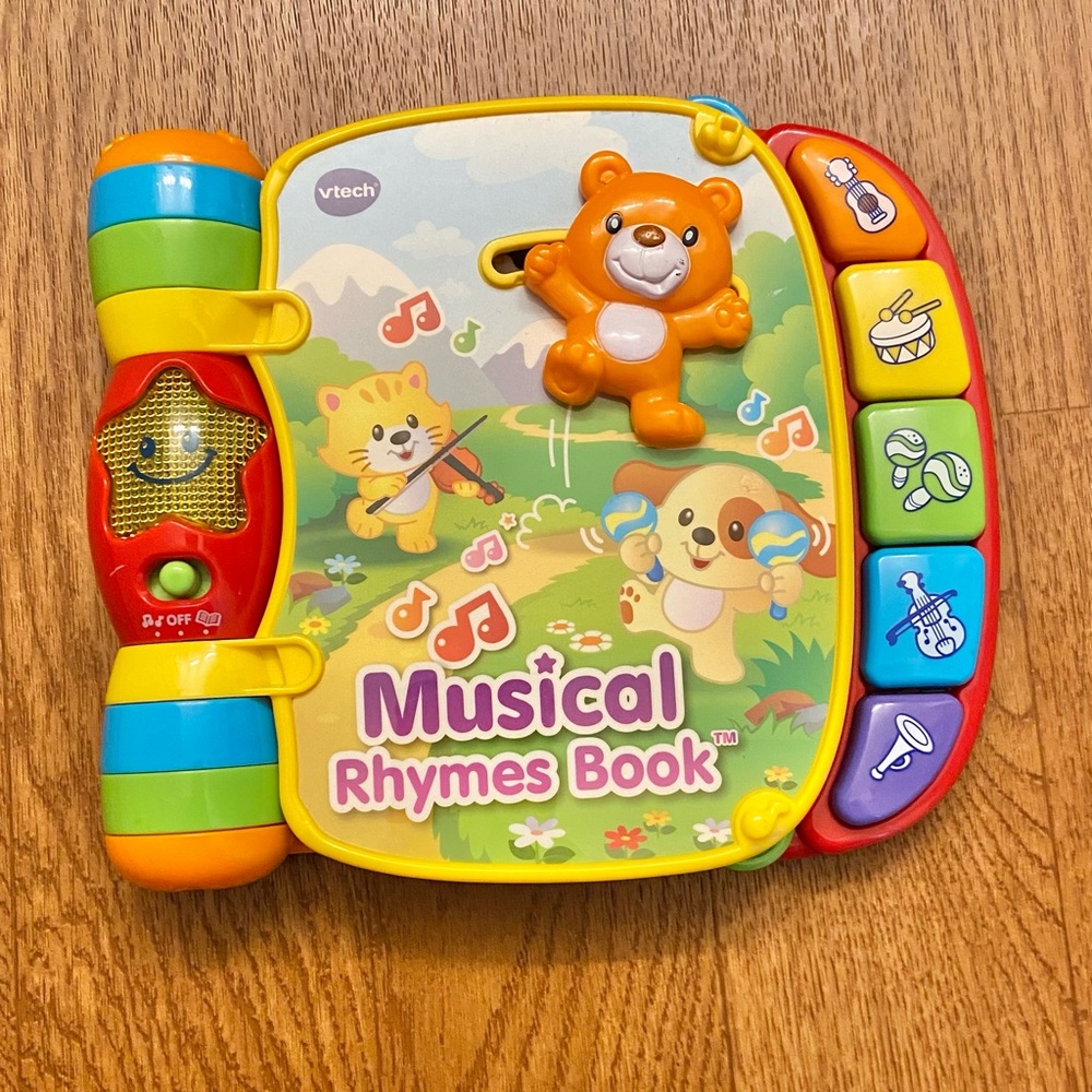 VTech Learning Book. - Picture 1 of 5
